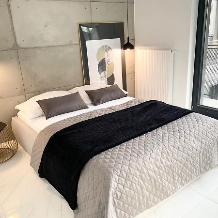 El Apartments - Antares Познань Экстерьер фото